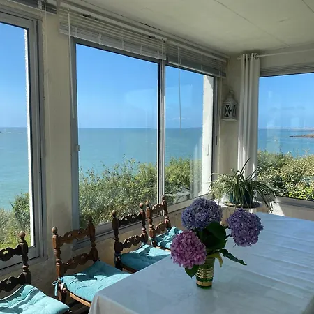 Maison Face ! Hébergement de vacances *