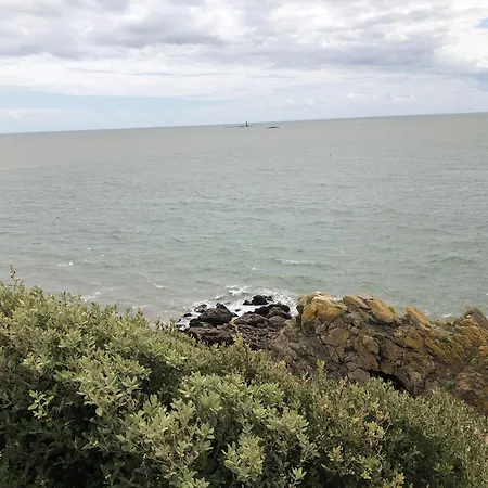 Hébergement de vacances Maison Face ! *